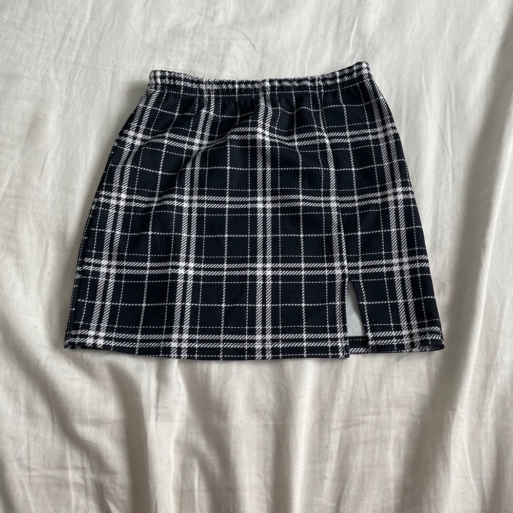 Girls plaid skirt